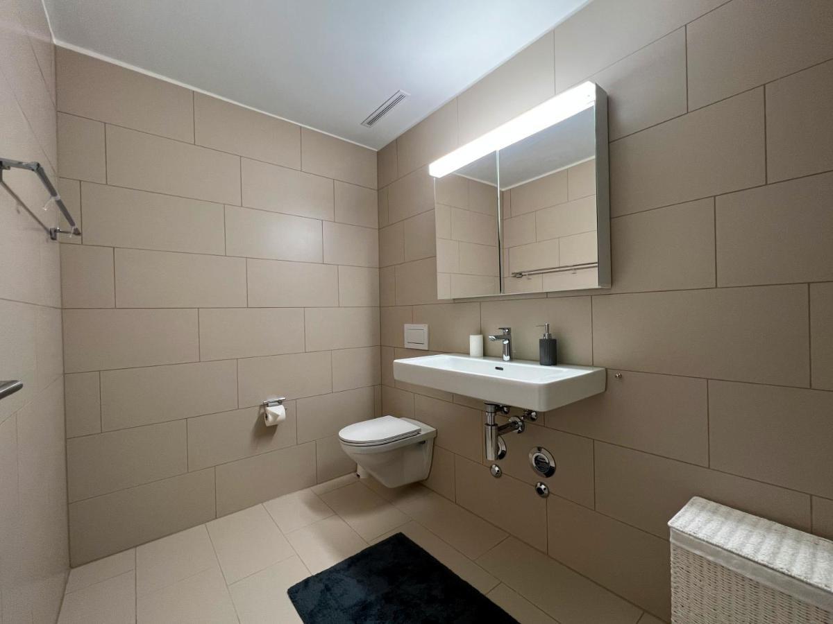 Lavish 4.5 Rooms Furnished Apartment @Glattbrugg Opfikon-Glattbrugg Dış mekan fotoğraf