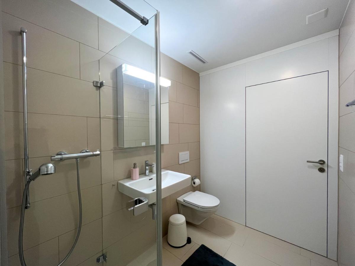 Lavish 4.5 Rooms Furnished Apartment @Glattbrugg Opfikon-Glattbrugg Dış mekan fotoğraf